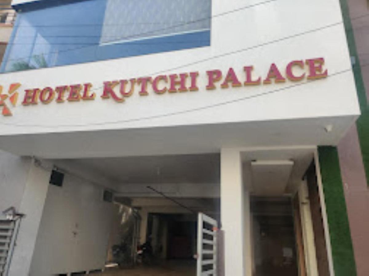 Hotel Kutchi Palace, Dwarka Exterior photo